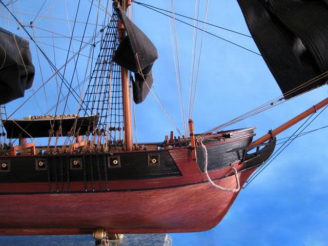 Wooden Blackbeards Queen Annes Revenge Limited Model Pirate Ship 36 - 2