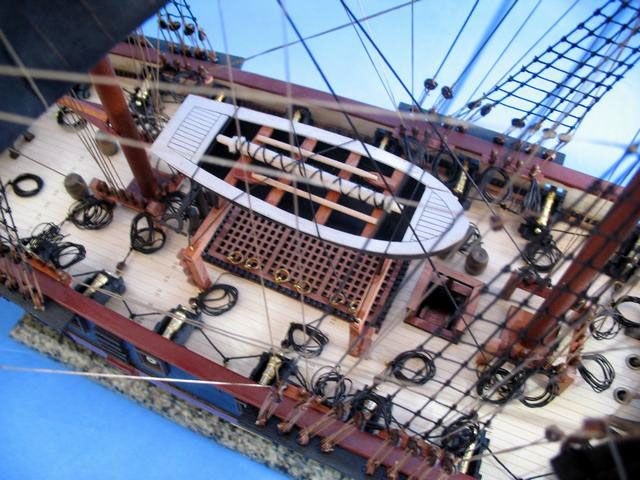 Wooden Caribbean Pirate Ship Model Limited 36 - Black Sails - 11
