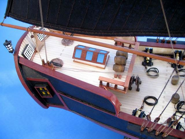 Wooden Black Barts Royal Fortune Limited Model Pirate Ship 36 - 8