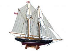 Wooden Bluenose Model Sailboat Decoration 17\