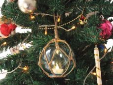 LED Lighted Clear Japanese Glass Ball Fishing Float with Brown Netting Christmas Tree Ornament 3\