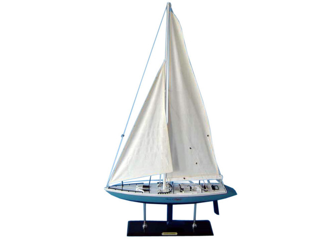 Wooden Stars and Stripes Model Yacht 40