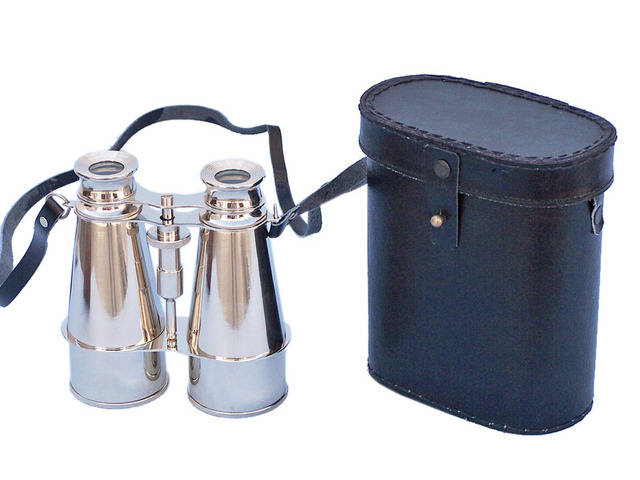 Captains Chrome Binoculars with Leather Case 6