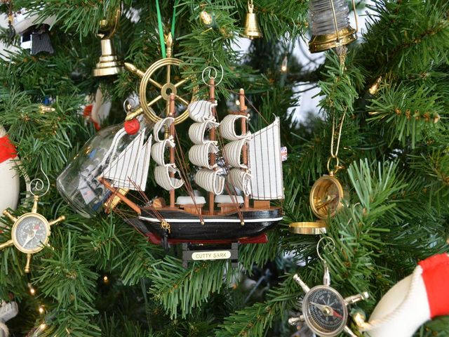 Wooden Cutty Sark Model Ship Christmas Tree Ornament