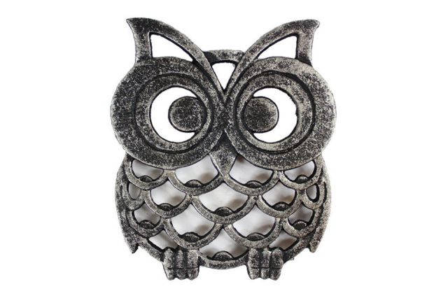 Rustic Silver Cast Iron Owl Trivet 8