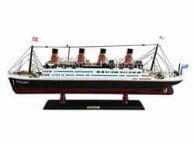 RMS Titanic Model Cruise Ship 32\