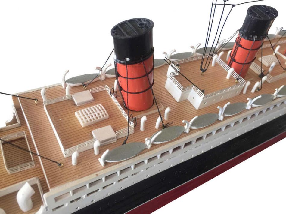 RMS Mauretania Limited Model Cruise Ship 30" 